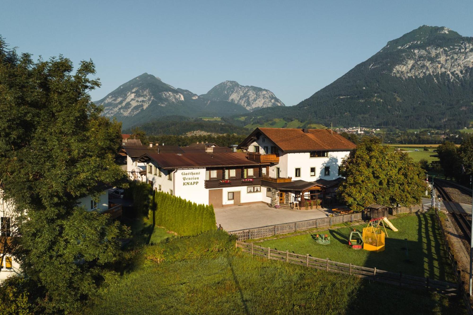 Gasthof Pension Knapp Strass im Zillertal Exterior foto